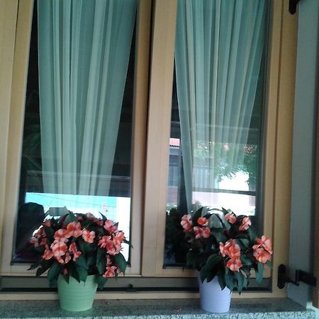 Turisticna Kmetija Pri Pozarju Villa Knezak Bagian luar foto